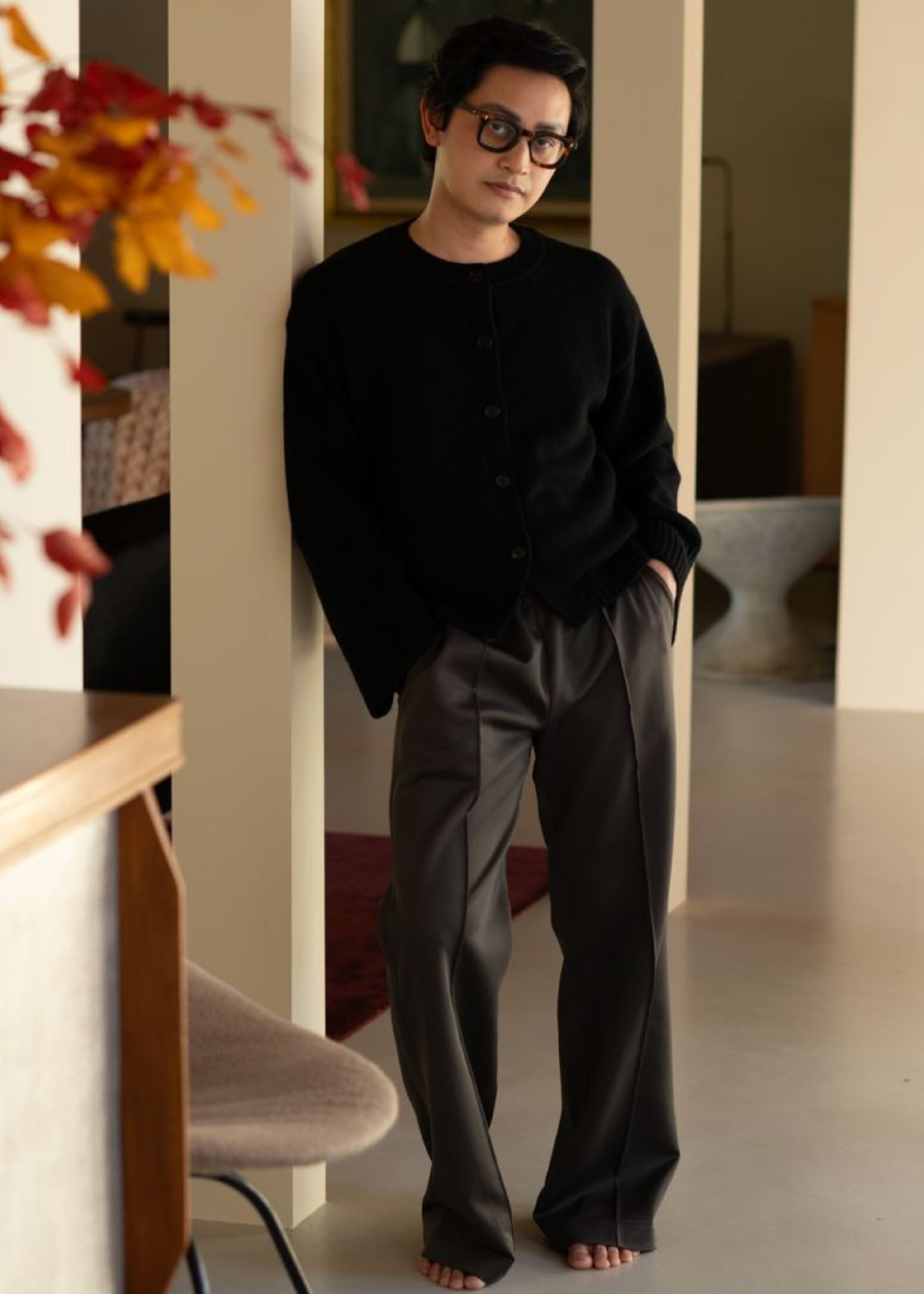 drew track pant in gravel