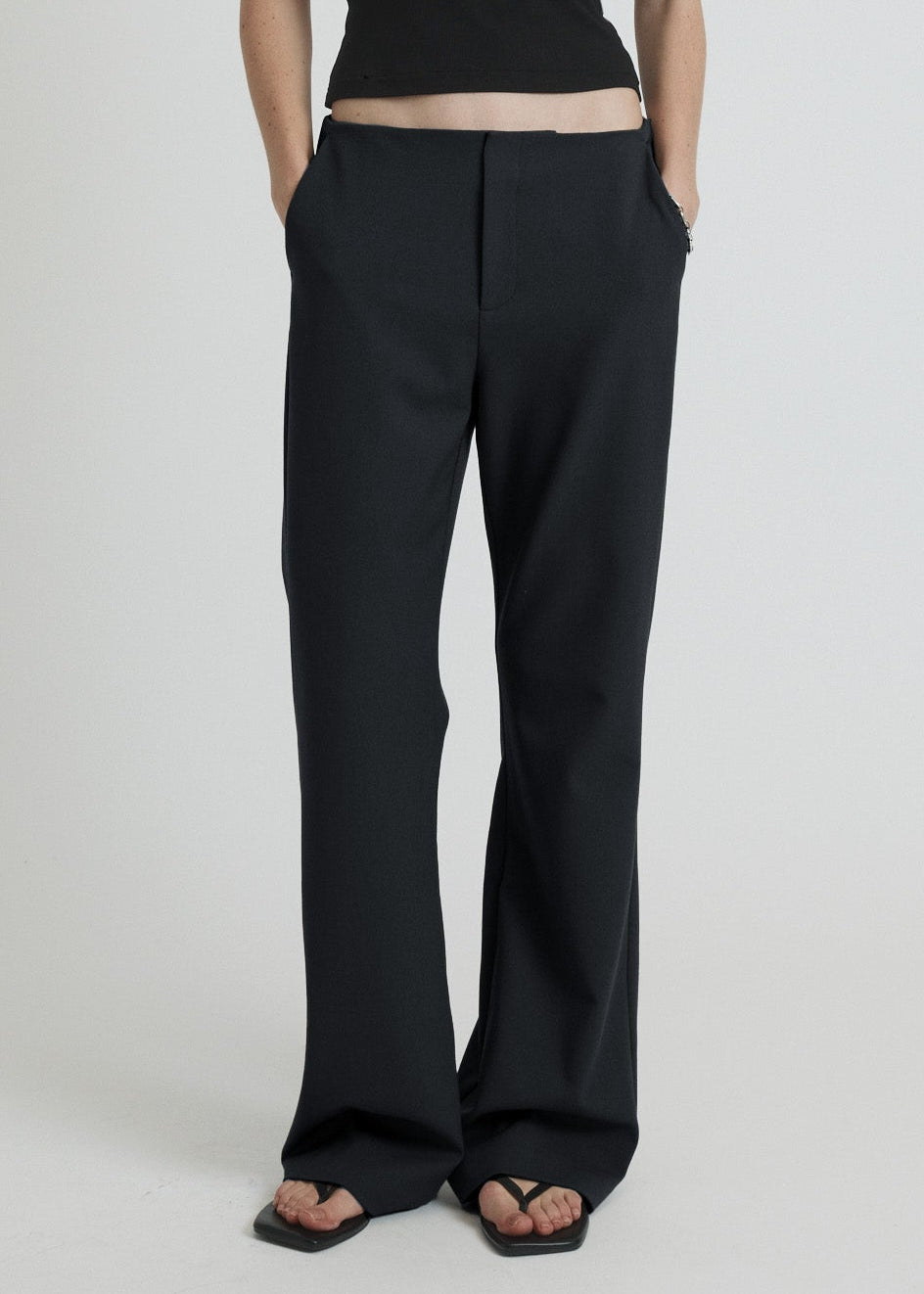 jordan trouser in black suiting twill