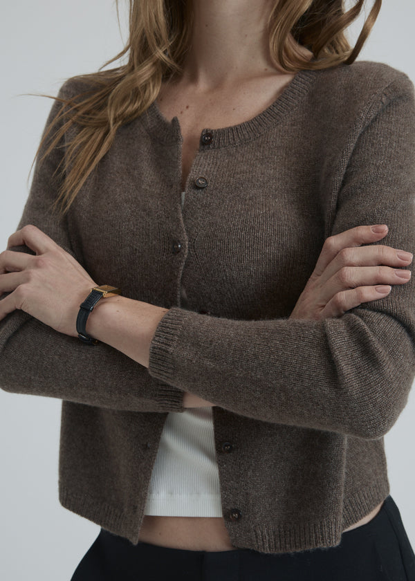 lucia cardigan in hazelnut cashmere