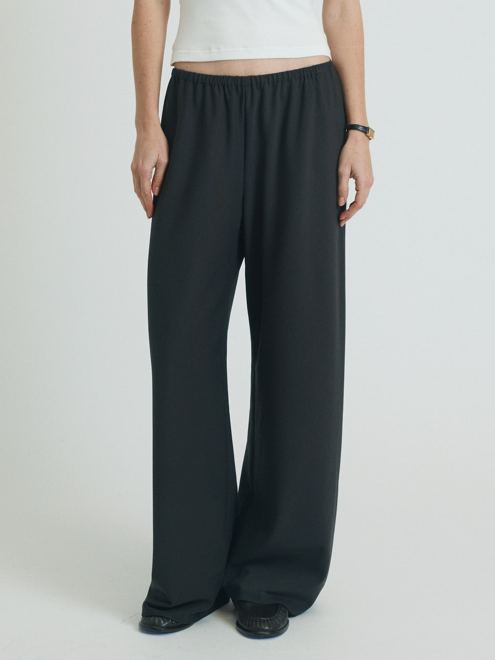 james pant in charcoal suiting twill