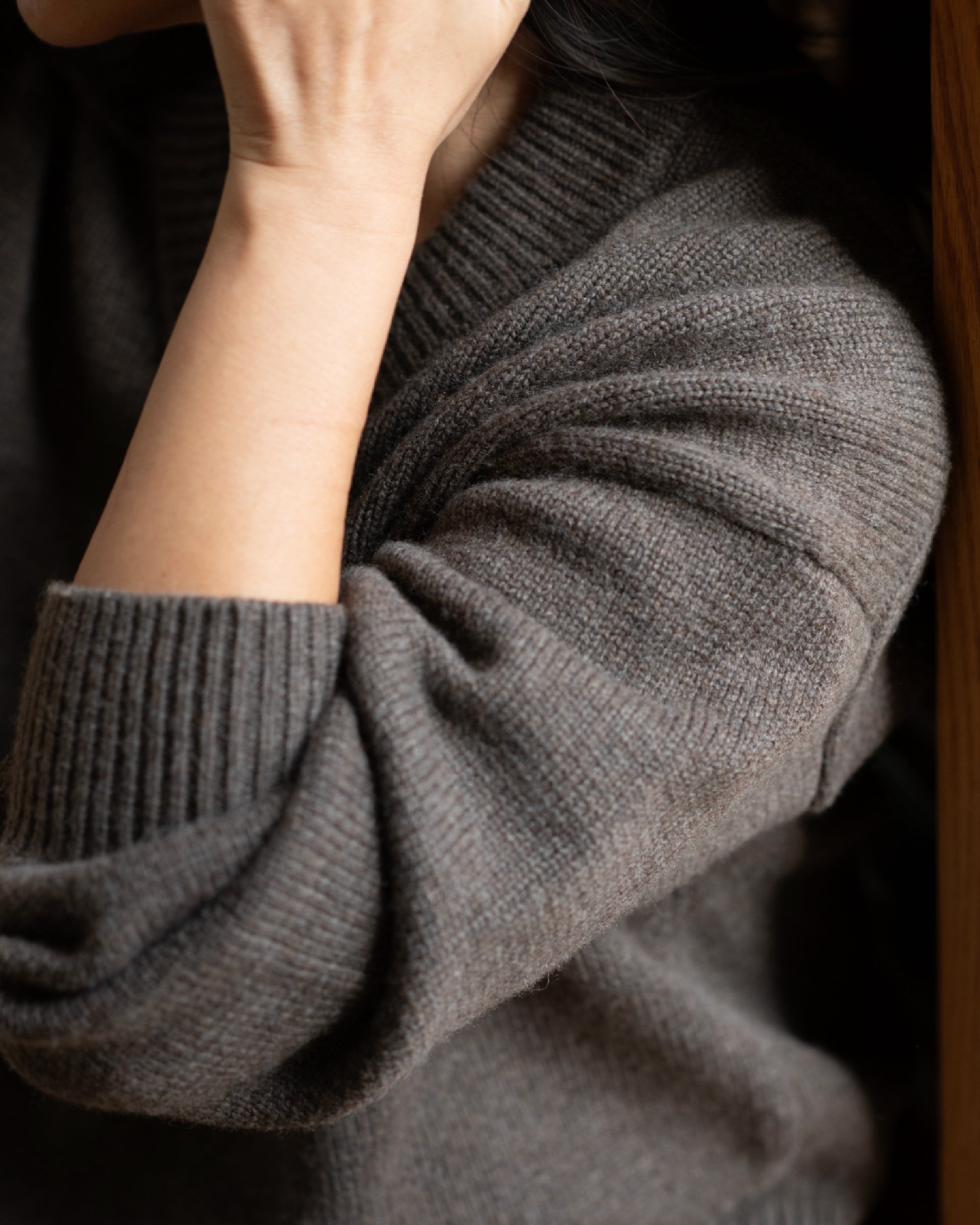 risa sweater in coffee wool cashmere